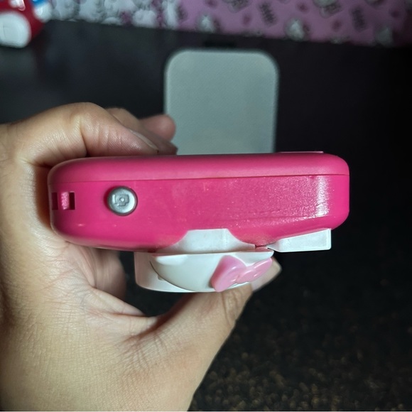 Hello Kitty Camera - Picture 4 of 6